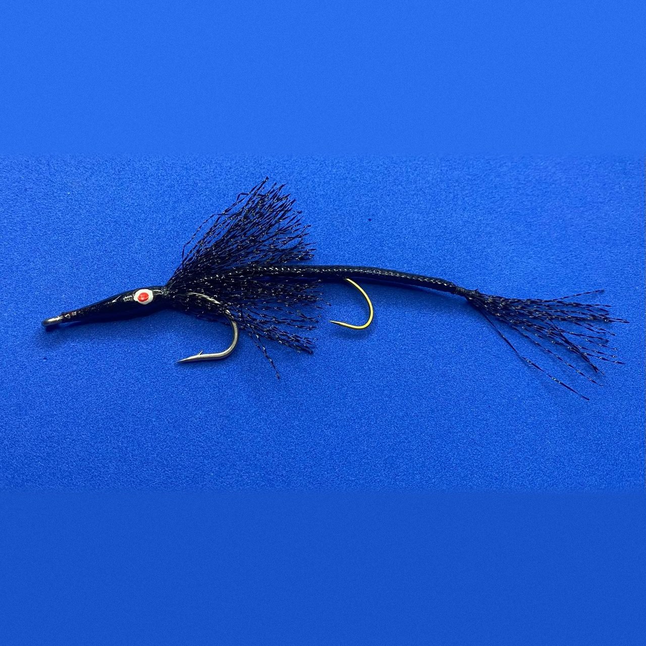 Black needlefish Barracuda Fly with tandem hooks